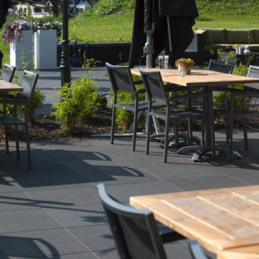 GeoColor 3.0 Tops 60x60x4 cm Dusk Black