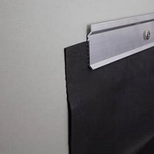 Aluminium Knelprofiel 50mm 250cm lang ( voor epdm vast te maken op stenen muur )